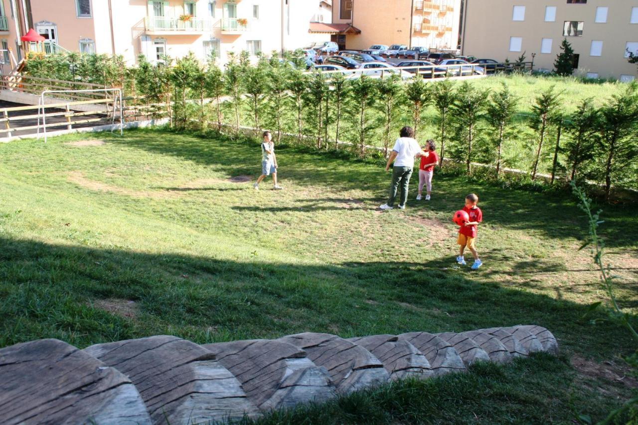 Residence Hotel Eden - Family & Wellness Resort Andalo Buitenkant foto