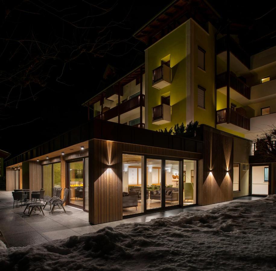 Residence Hotel Eden - Family & Wellness Resort Andalo Buitenkant foto