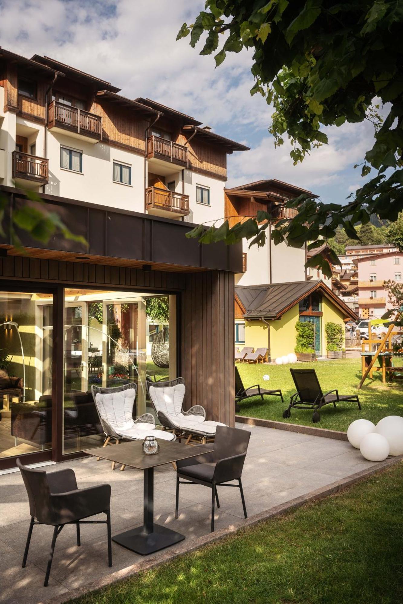 Residence Hotel Eden - Family & Wellness Resort Andalo Buitenkant foto